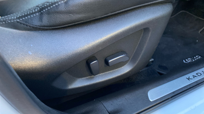 Renault Kadjar 1.3 TCE GT Line 5dr Petrol Hatchback